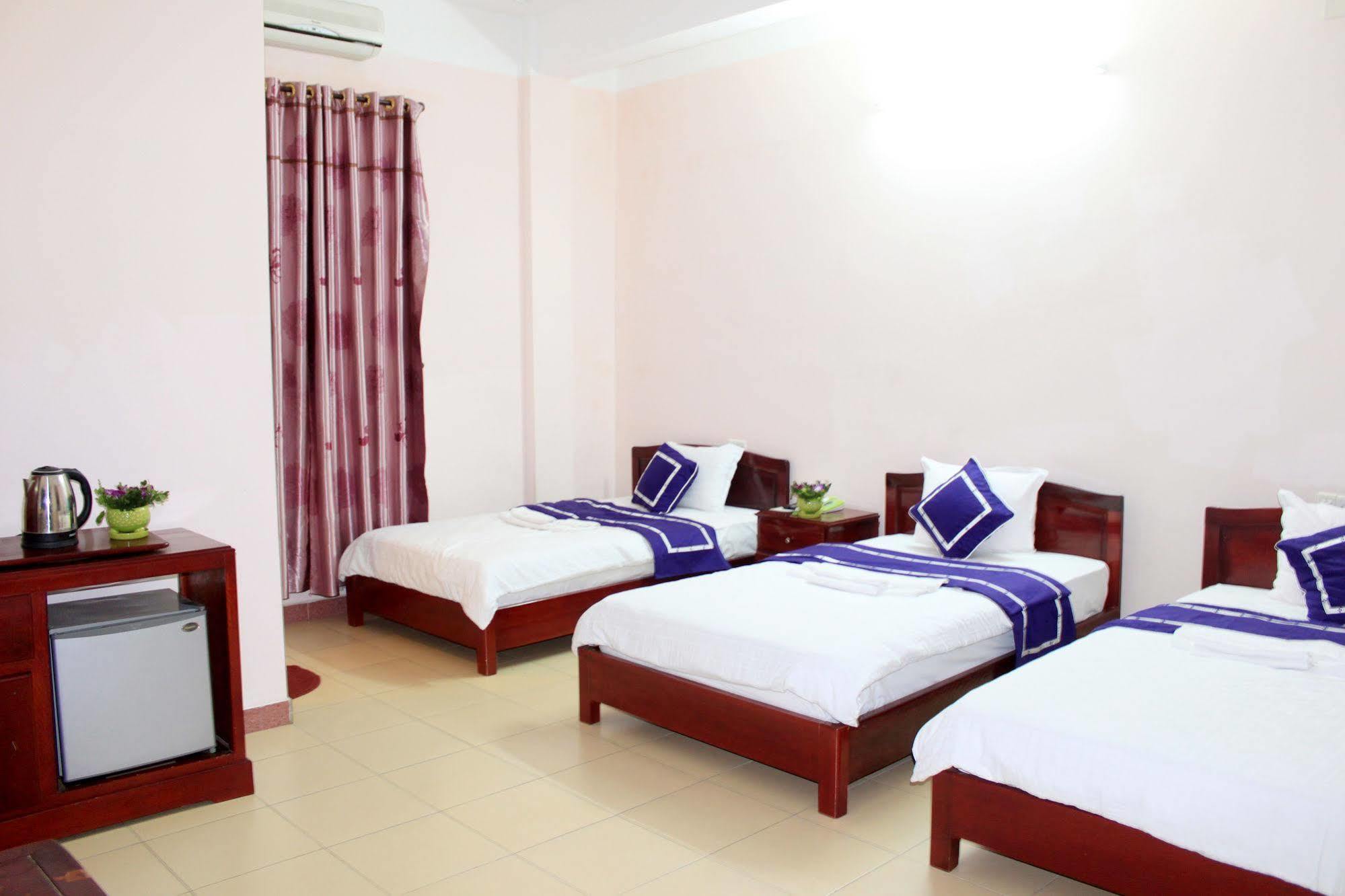 Ngoi Nha Xanh Hotel Da Nang Exteriör bild