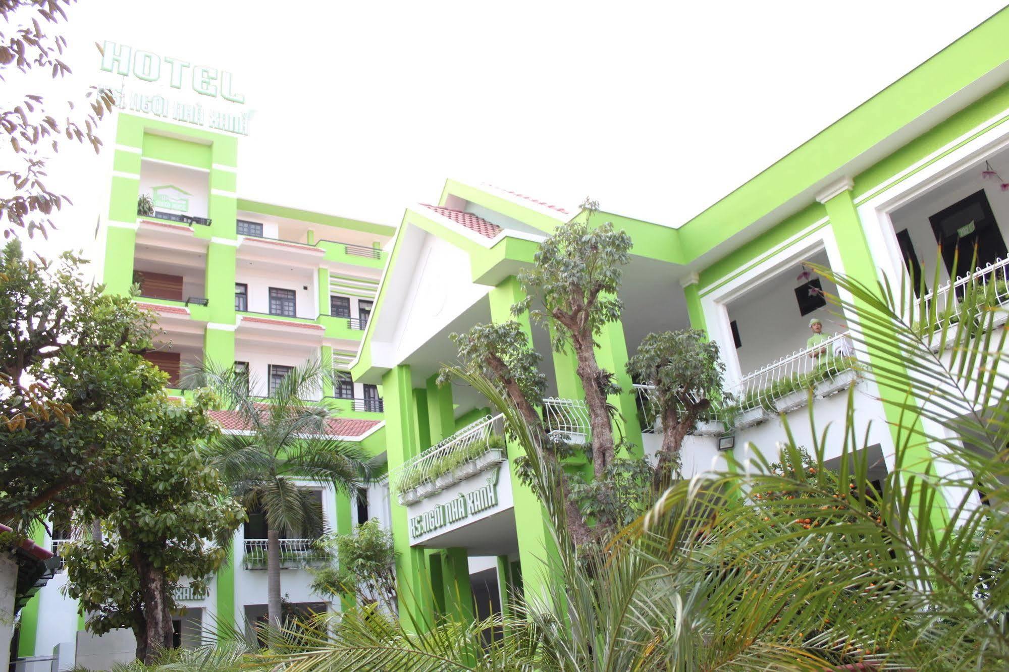 Ngoi Nha Xanh Hotel Da Nang Exteriör bild